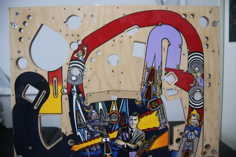 Bally Twilight Zone Playfield Restoration airbrush flipperspeelveld restauratie art airbrushing