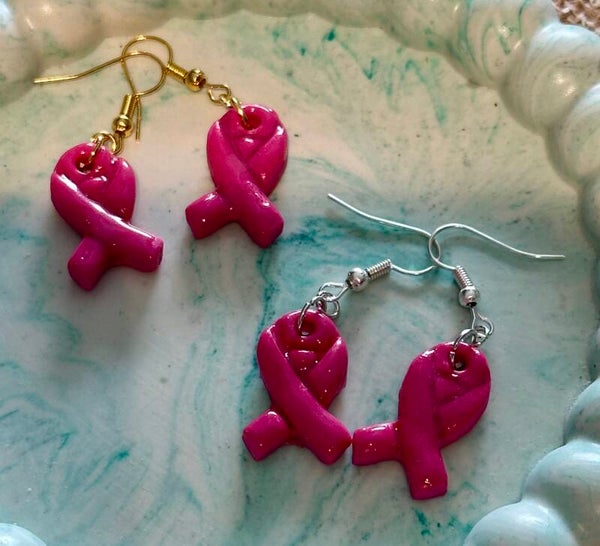 Boucles d’oreilles octobre rose