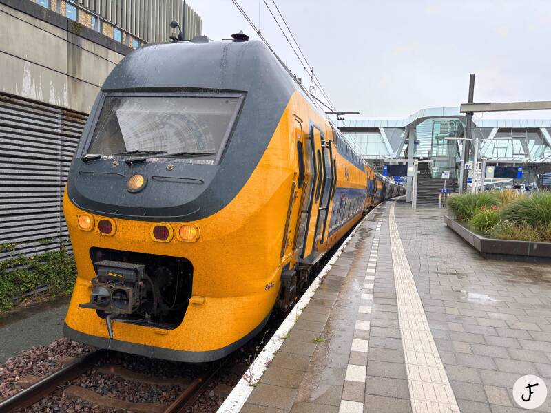 NS VIRM Arnhem Centraal