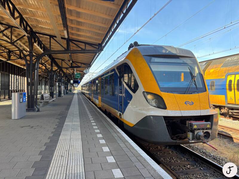 NS SNG sprinter treinstel 2736