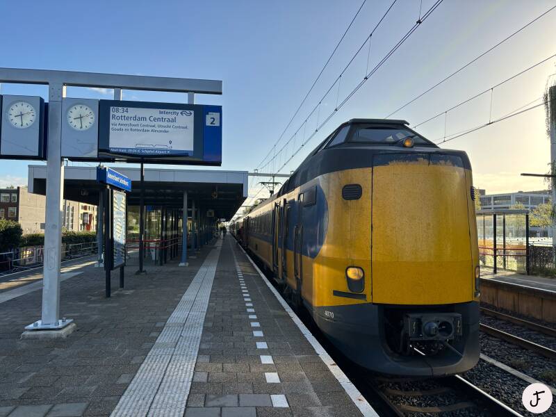 ICM 4070 + 4239 intercity 11724 naar Rotterdam Centraal te Amersfoort Schothorst 