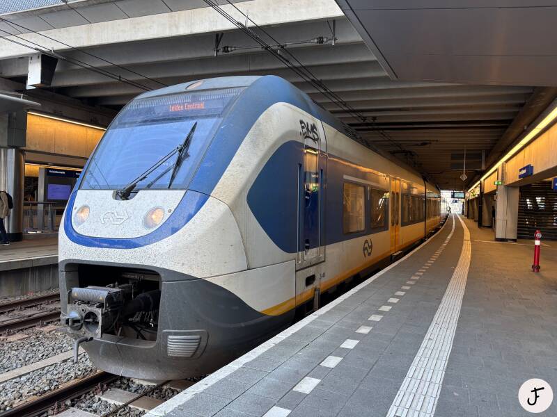 NS Sprinter Light Train