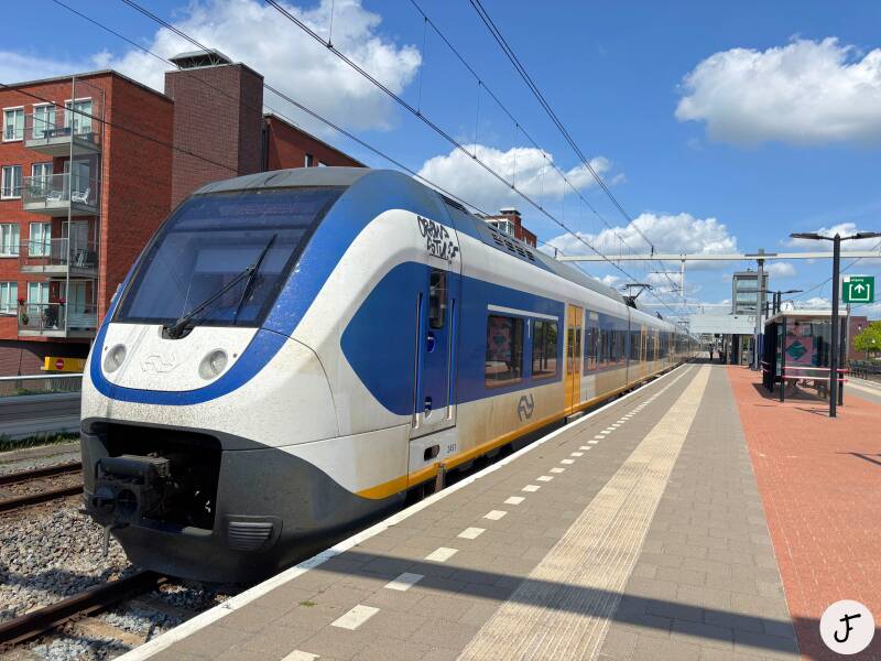 NS Sprinter station Houten Castellum