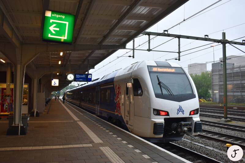 Arriva FLIRT 561