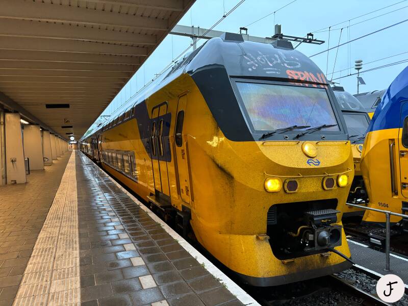 NS VIRM Dubbeldekkertrein