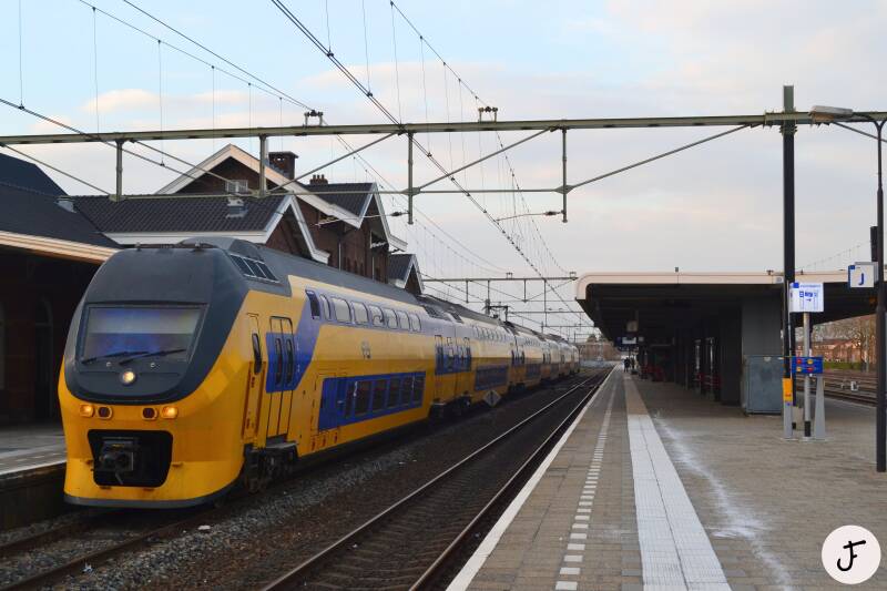 V-IRM 8655 NS Intercity dubbledekker trein te Roermond