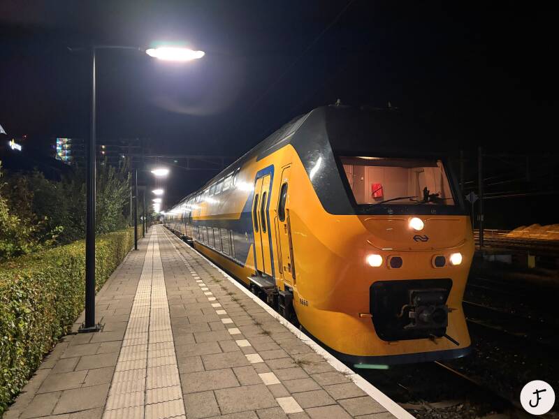 NS VIRM 8660