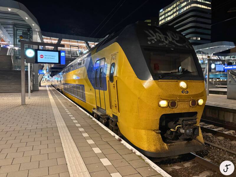 VIRM Arnhem Centraal