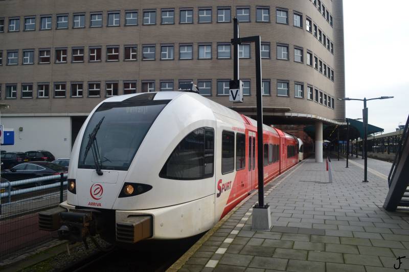 Arriva GTW 243 Groningen station Spurt