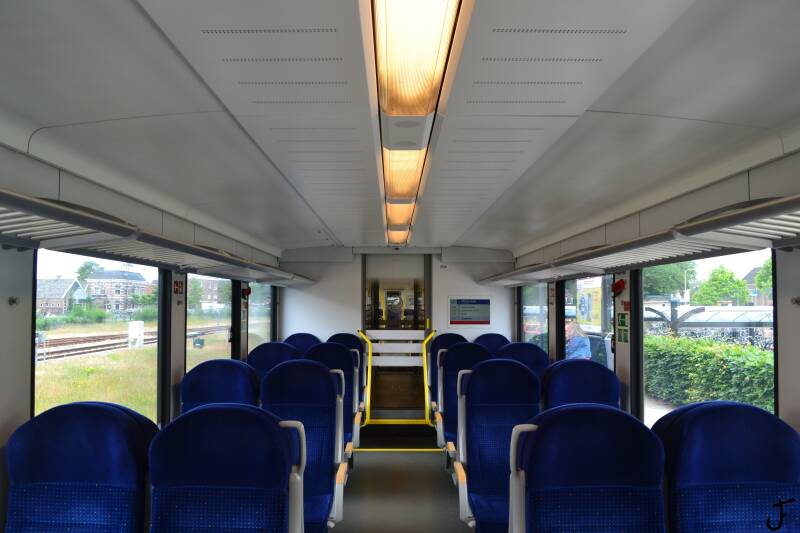 Arriva interieur trein GTW