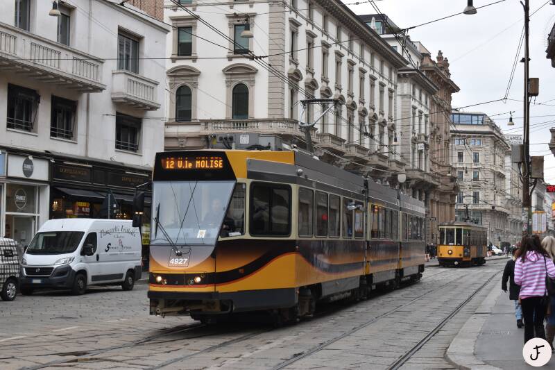 ATM 4927 Milaan Milano