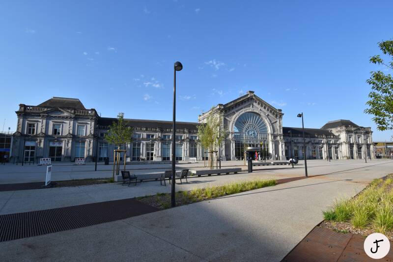 NMBS station Charleroi-Centraal SNCB Gare de Charleroi-Central