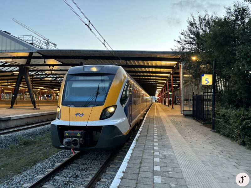 SNG trein sprinter Schiedam Centrum