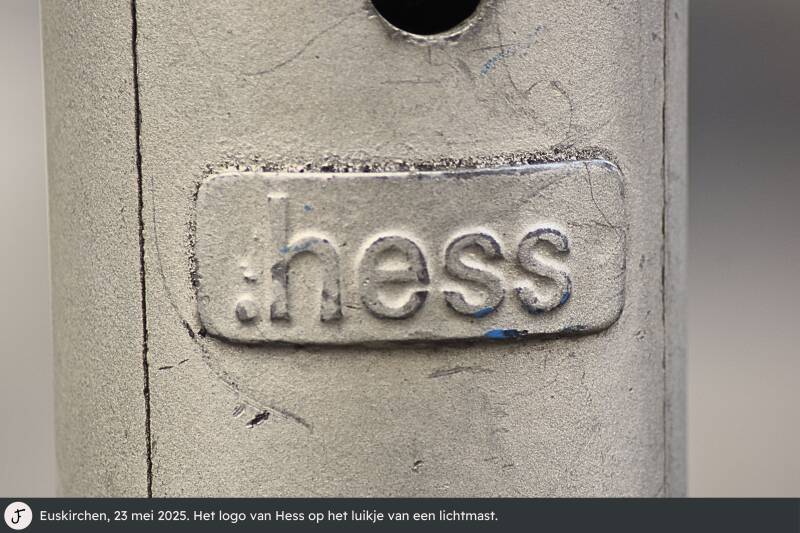 Hess logo .hess