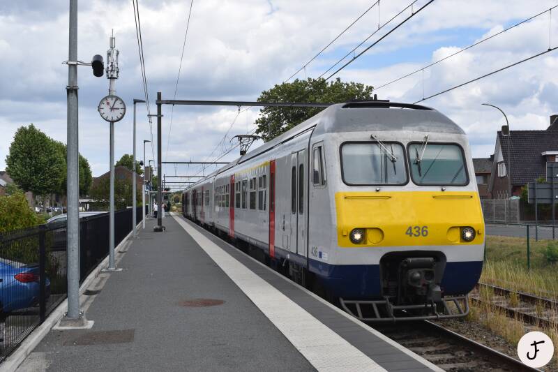 NMBS Break MR80 436 Hamont