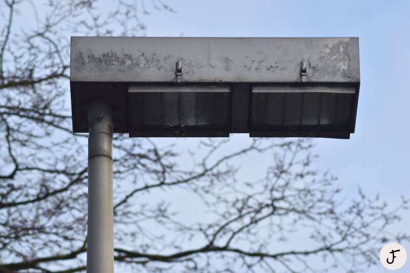 Rademacher Gleisfeld-Randleuchte und Bahnsteigleuchte