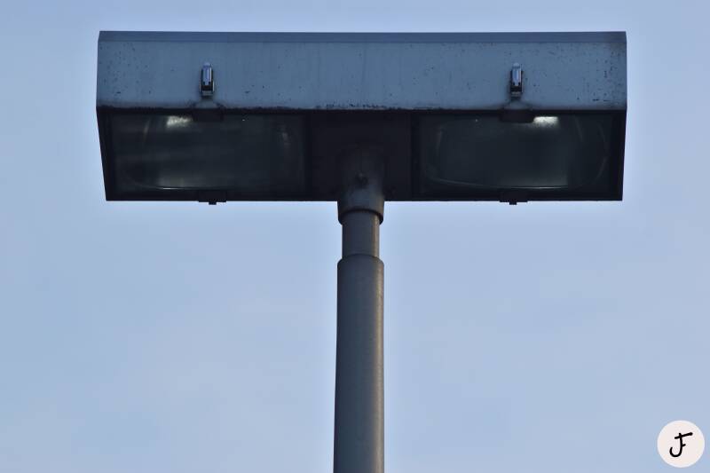 Rademacher Gleisfeld-Randleuchte und Bahnsteigleuchte