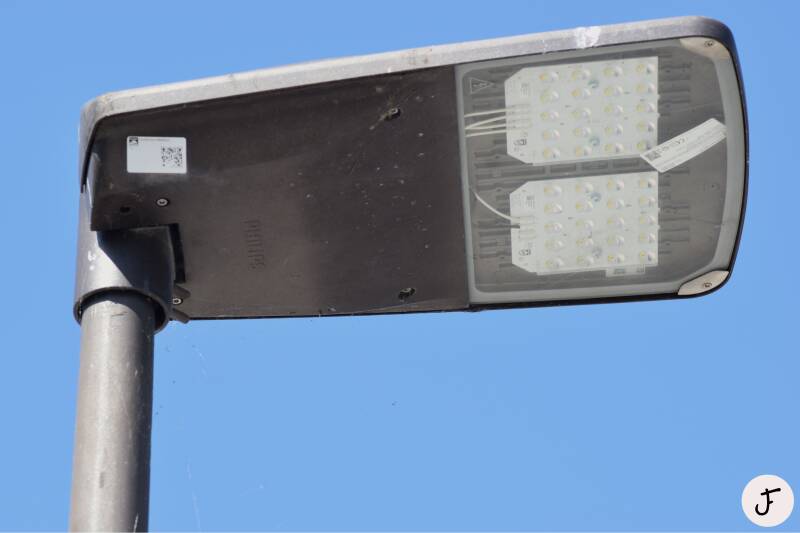 Philips BGP253, LumiStreet Medium