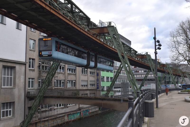 Wuppertal Schwebebahn WSW 14