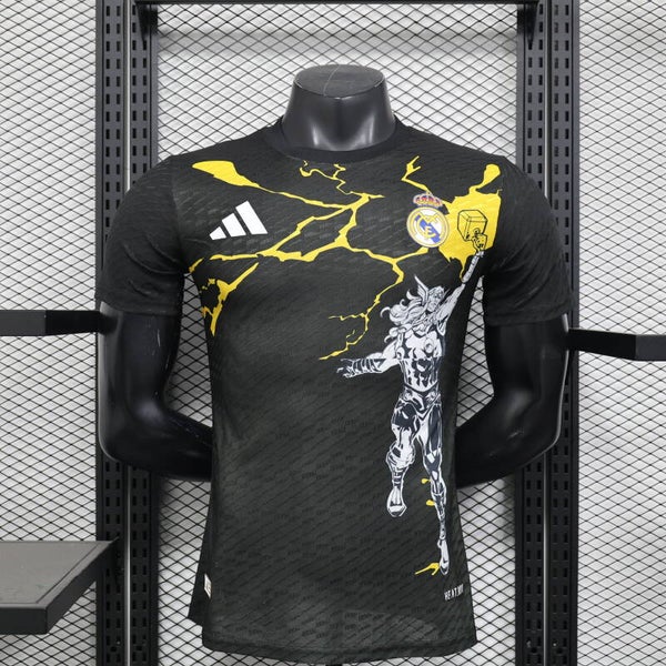 Real Madrid Edición Especial “Versión Jugador”