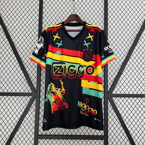 Edición especial Ajax de Ámsterdam “Bob Marley”