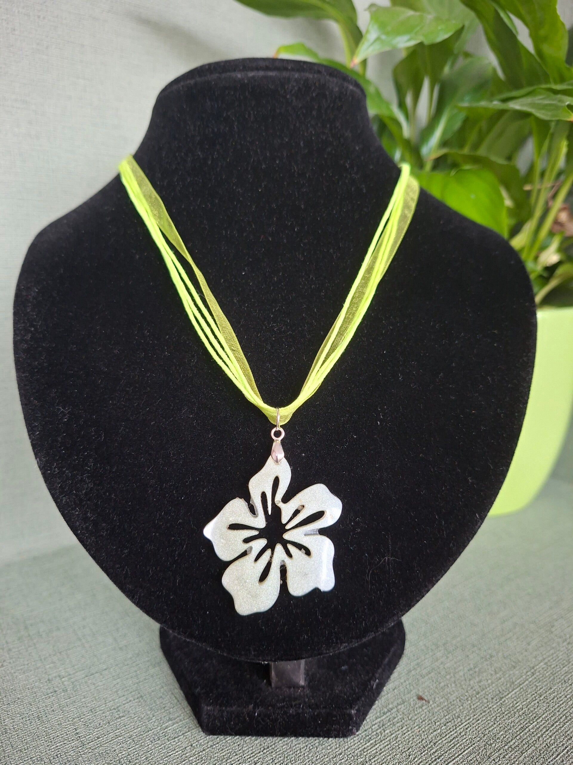 Ketting Hibiscus green