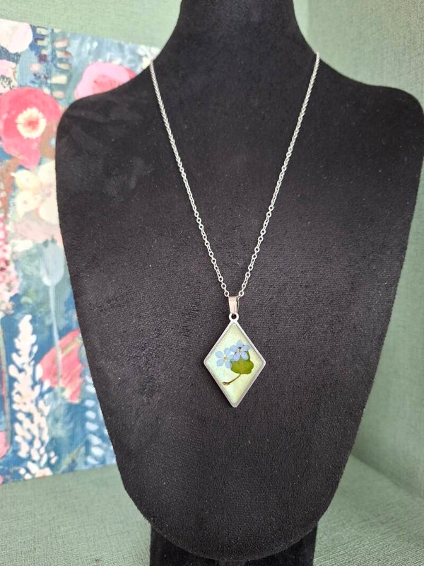 Ketting bloem Vergeet mij Nietje