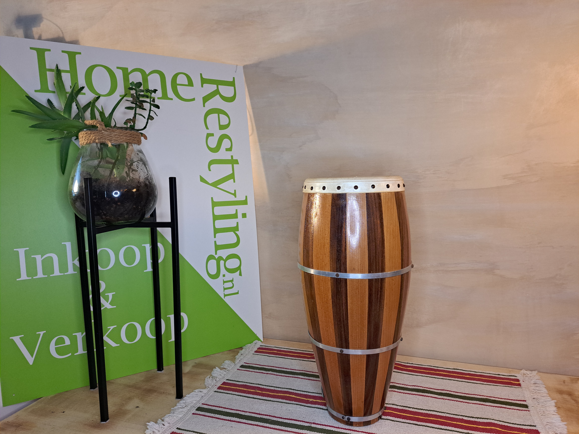 Houten Conga / Trommel – Decoratief & Speelbaar