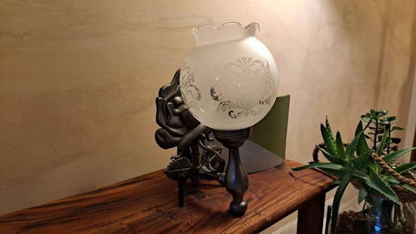 Antieke metalen wandlamp/kandelaar