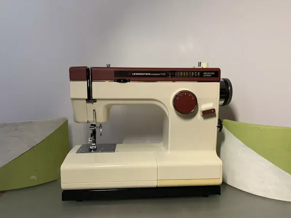 Lewenstein 70E