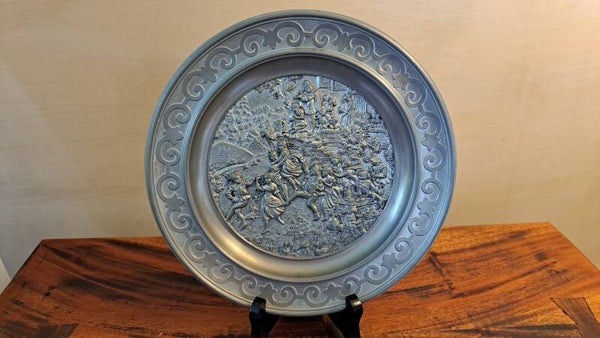 Vintage SKS Design tinnen wandbord 95% Zinn – dansend gezelschap Ø22 cm
