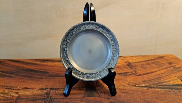 Vintage tinnen schaaltje Zinn 95% Etain Pur – druiven- en wijnrankdecor – ca. 14 cm