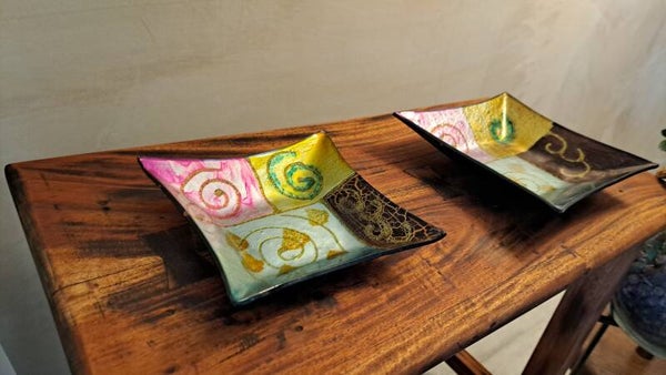 Set van 2 kleurrijke vierkante decoratieschalen – Mirem Decoration – 16 & 13 cm