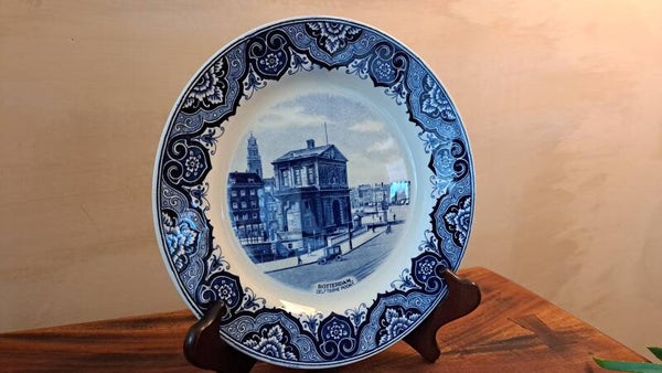 Antiek Société Céramique Maastricht wandbord – Rotterdam Delftsche Poort – Mooi Nederland – Ø 23,5 cm
