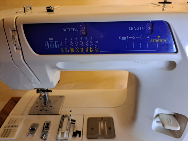 Janome JH 1114