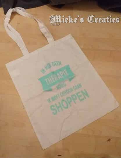 ik heb geen therapie nodig ik moet gewoon gaan shoppen