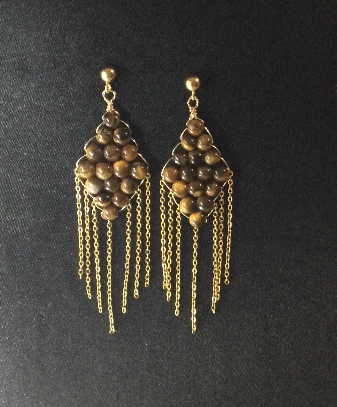 Boucles d’oreilles losange.  Oeil de tigre