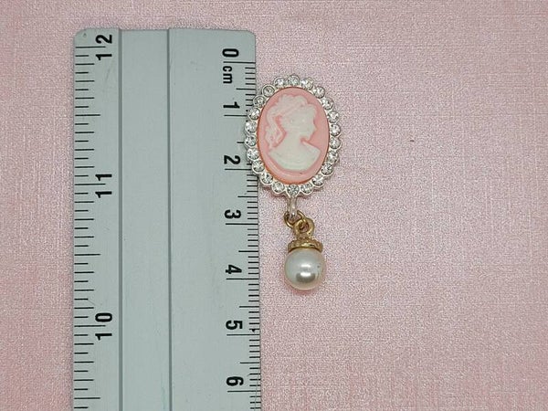 Luxe steen,vintage hoofdje, licht roze