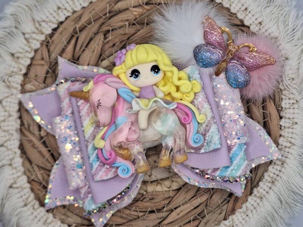 Haarstrik meisje op unicorn