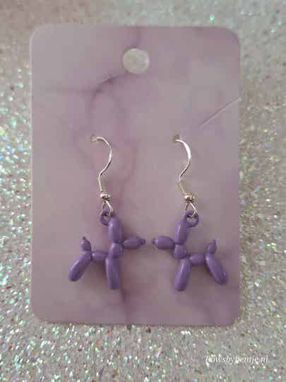 Oorbelletjes ballonhondje paars