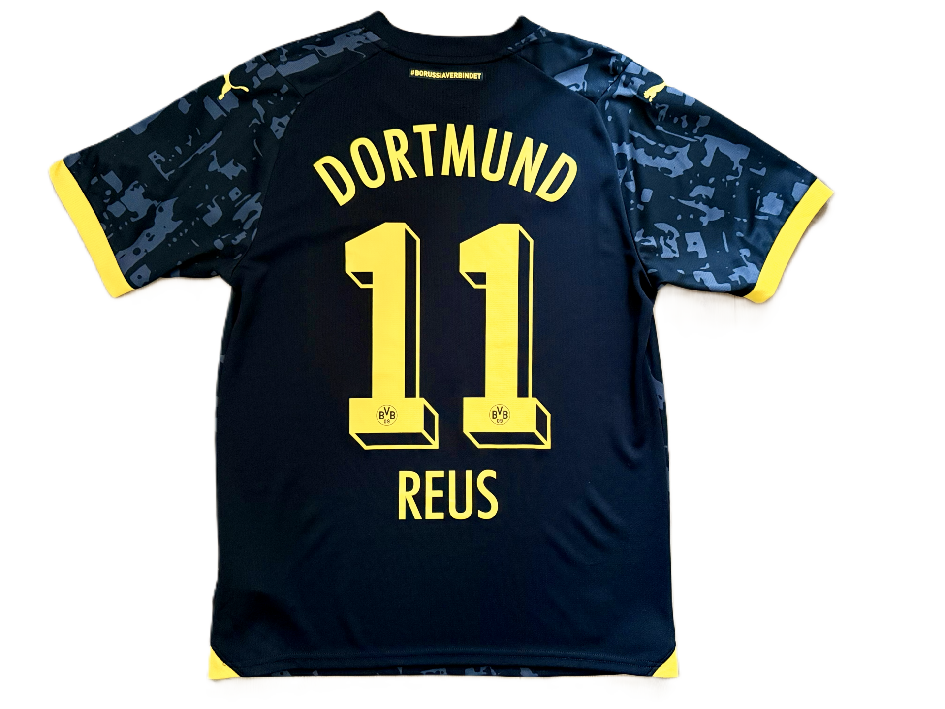 Borussia Dortmund Away Shirt 2023/24 – Reus #11 – Puma – Size M