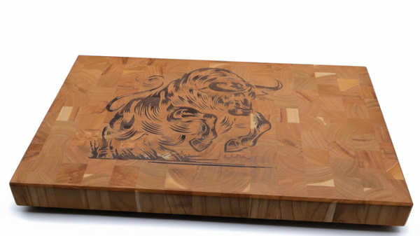 Stirnholz-Schneidebrett «Stier»