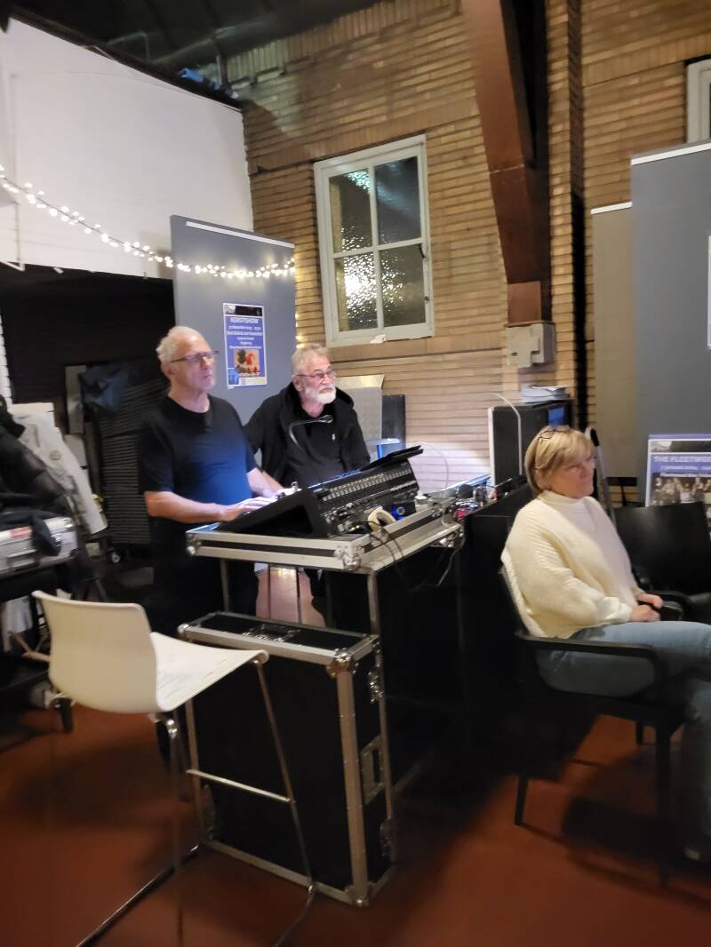 Techniek: Marcel, Michel en Linda W