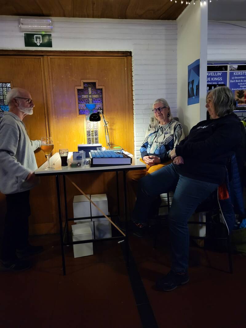 Mark De Meyer (Montage en Logistiek), Myriam De Meyer (ontvangst), Nicole Bayard (Kassa)