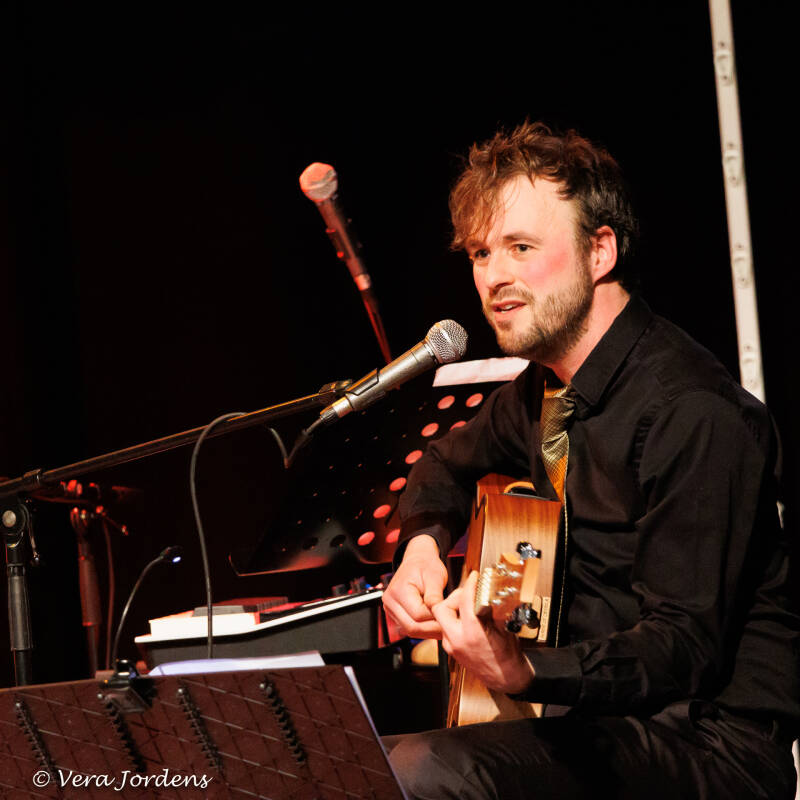 By Howard: Steven Hendrickx