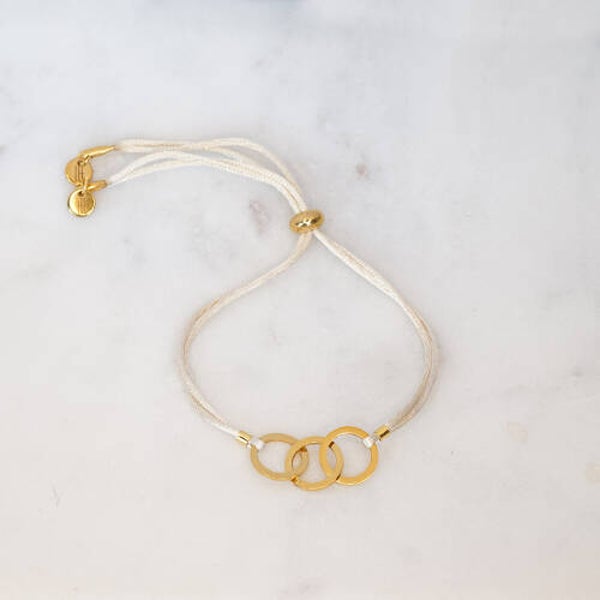 SATIN IVORY THREE RINGS BRACELET