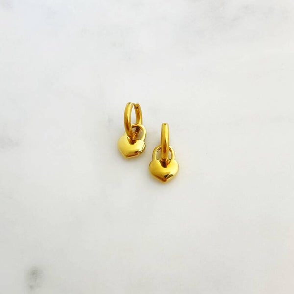 B2B LOVE ME EARRINGS