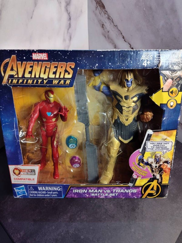 Marvel Avengers Infinity war-Ironman vs. Thanos battle set