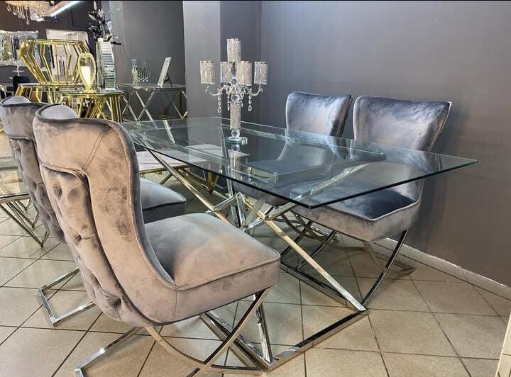 Esszimmer Sets inklusive Tisch & Mit 6 oder 8 Stühle