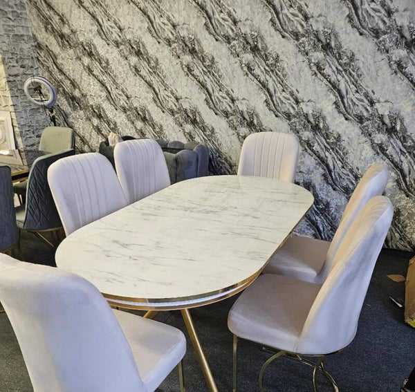 Esszimmer Sets inklusive Tisch & Mit 6 oder 8 Stühle